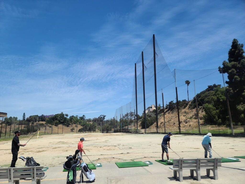 Image of National City Golf Course outdoor area and golfers